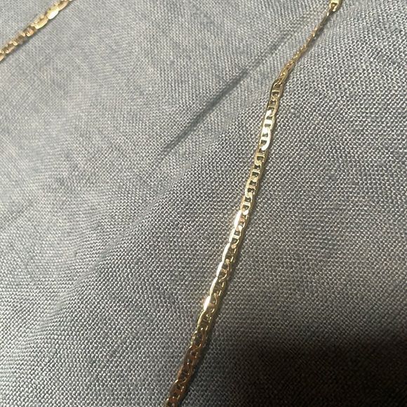 Gold plated mariner chain - Picture 3 of 4